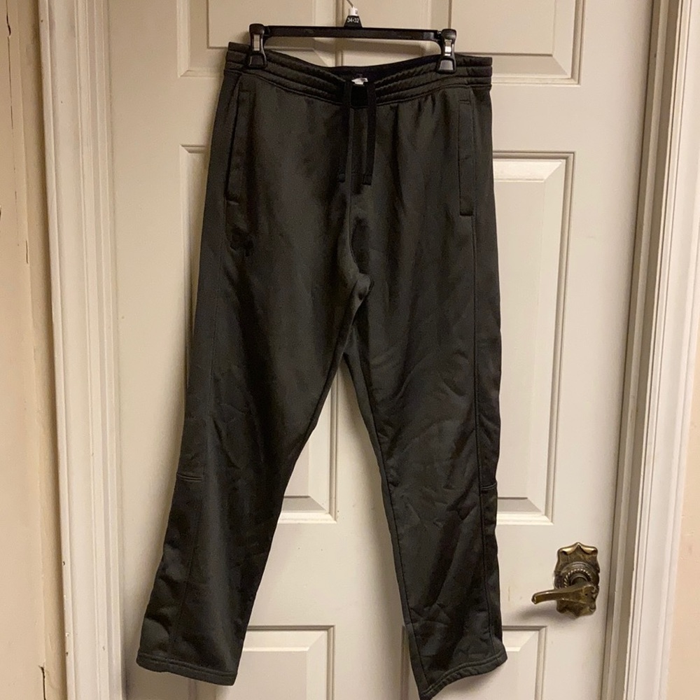 Men’s Under Armour fleece pants
